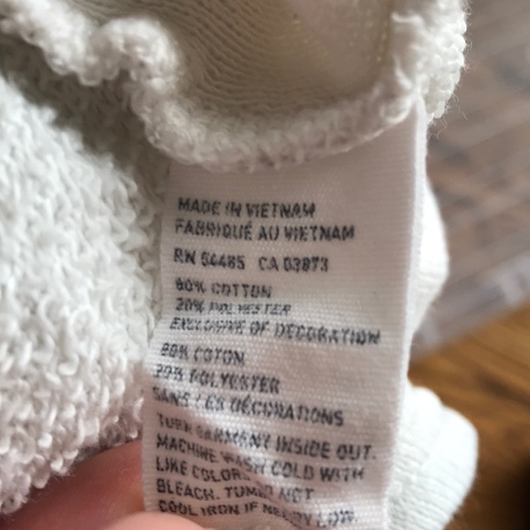 American Eagle Side Slit Sweater w/Pink Flowers - Picture 5 of 5